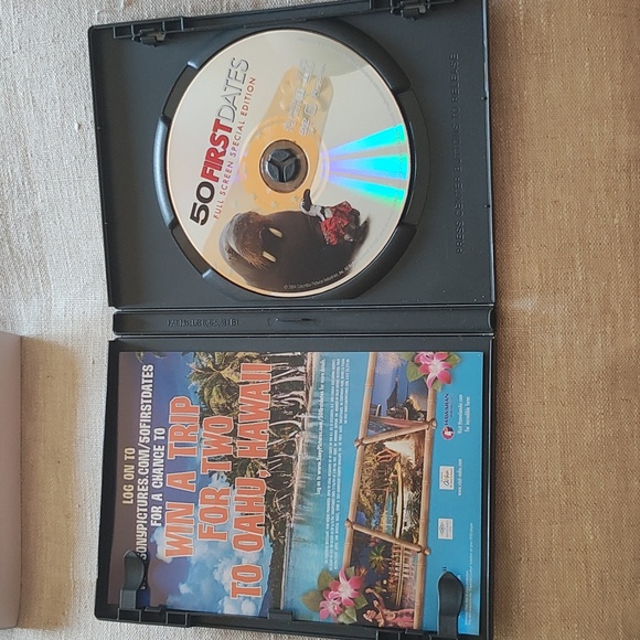 TWO MOVIES & TWO BOOKS - Picture 12 of 17